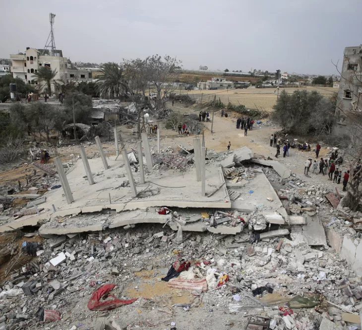 Γάζα: Το Ισραήλ βομβάρδισε δύο συνοικίες της Ράφας
