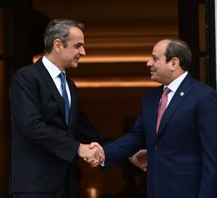 Στο Μέγαρο Μαξίμου ο Αλ Σίσι - Σε εξέλιξη η συνάντηση με Μητσοτάκη Μητσοτάκης Σίσι