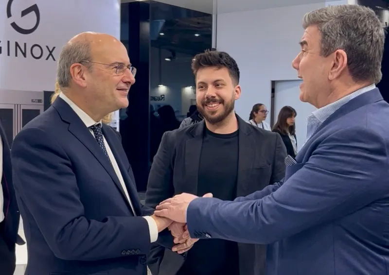 χατζηδάκης