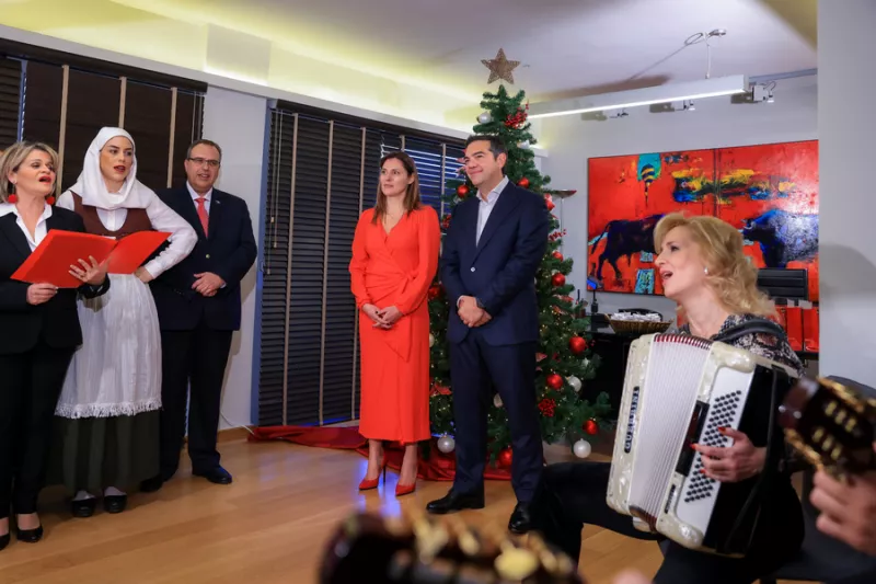 Kάλαντα στον Τσίπρα