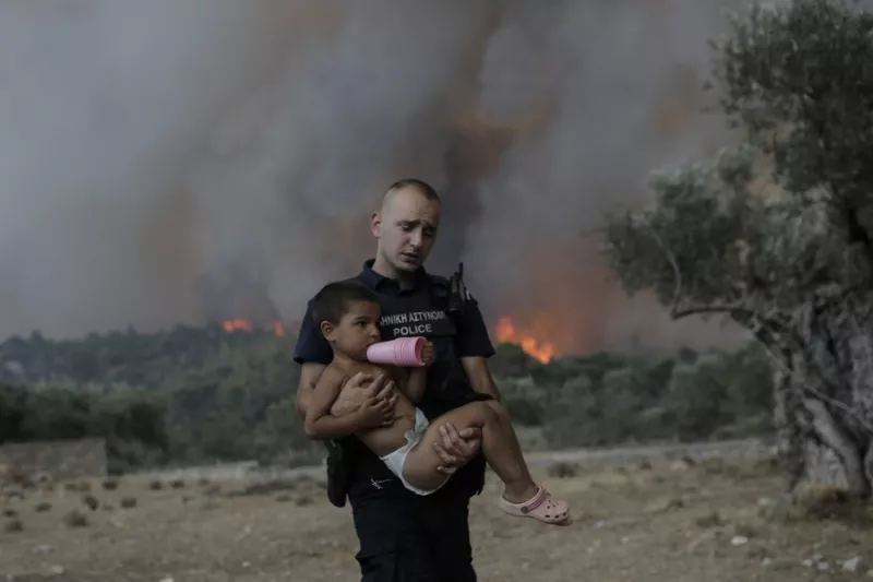 μανδρα αστυνομικος