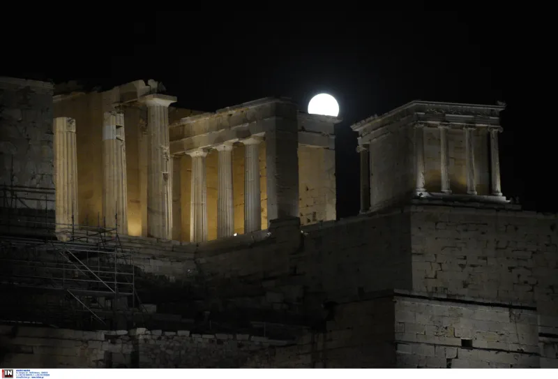 φεγγαρι