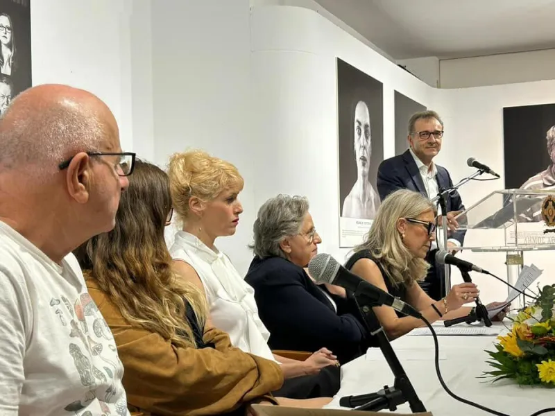 Έκθεση