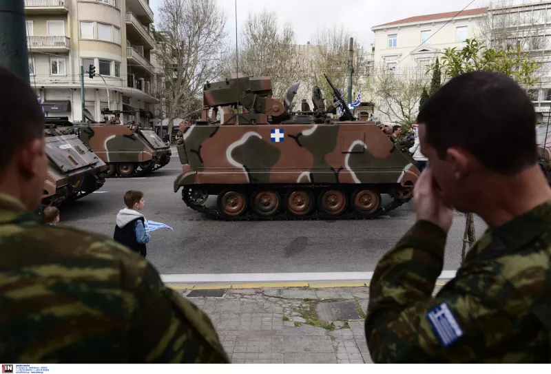ΠΑΡΕΛΑΣΗ