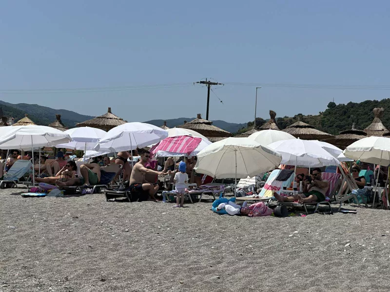 Λάρισα παραλίες 