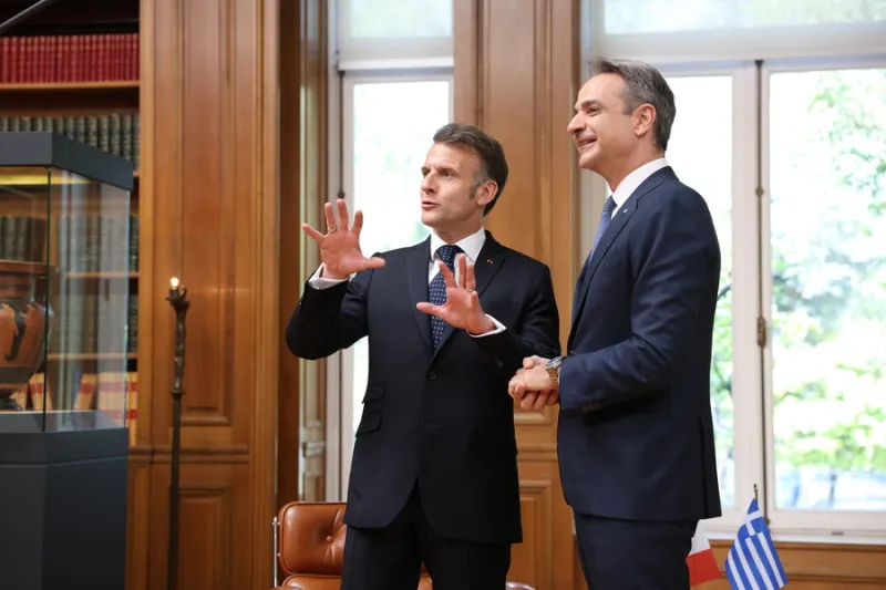 Μακρόν