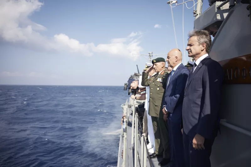 τηνος