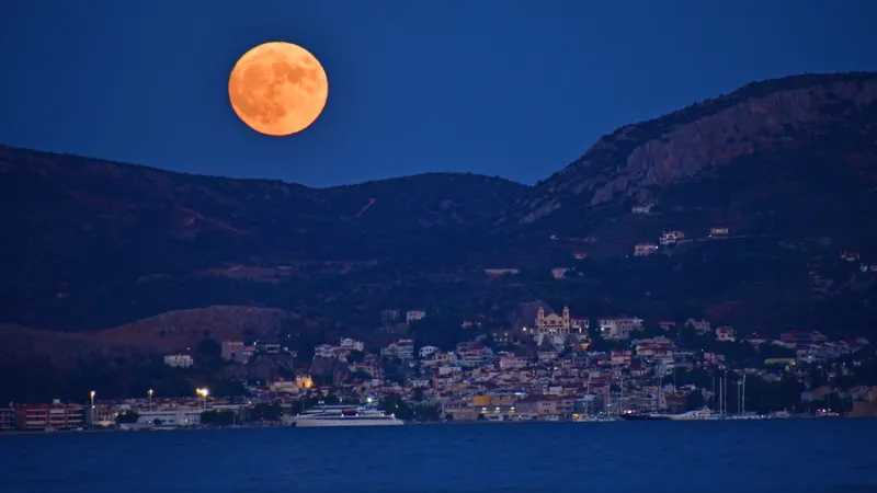 φεγγαρι