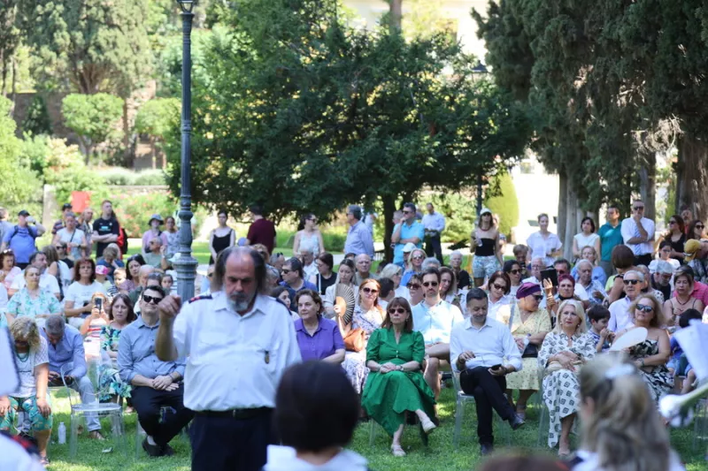 Σακελλαροπούλου