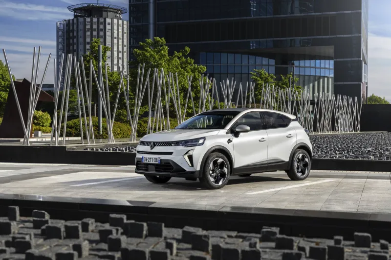 RENAULT