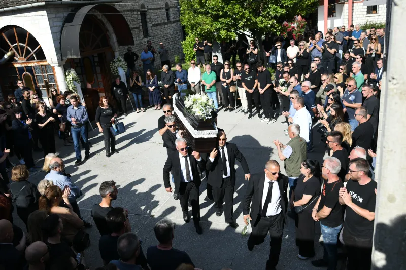 Κηδεία Μάριου Οικονόμου