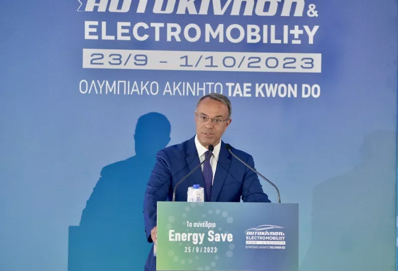 Σταικούρας