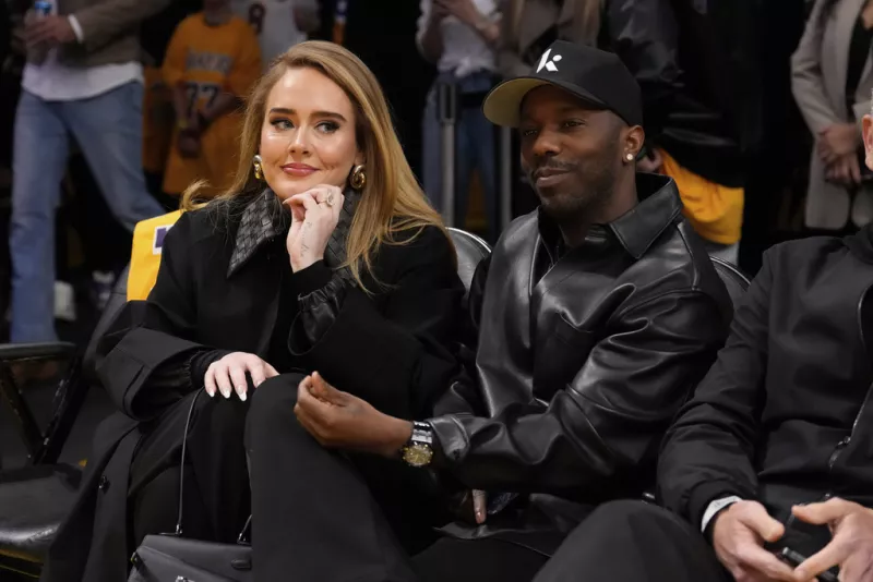 H Adele με τον σύντροφό της