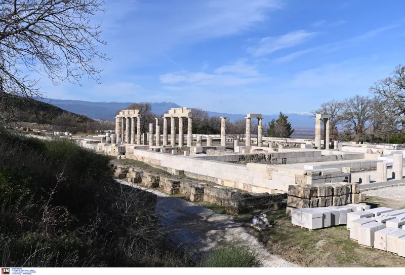 αιγες ανακτορο