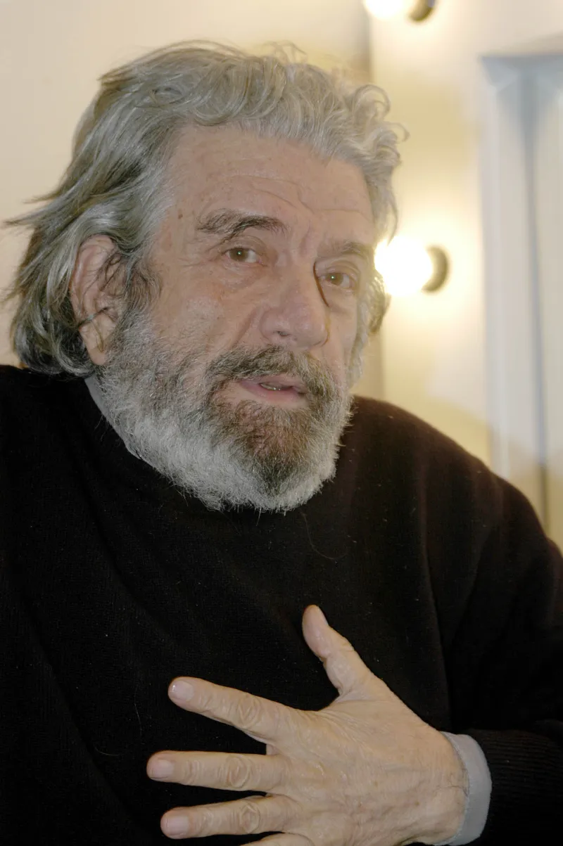 Άγγελος Αντωνόπουλος