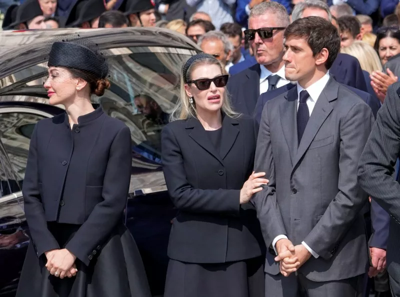 κηδεια μπερλουσκονι