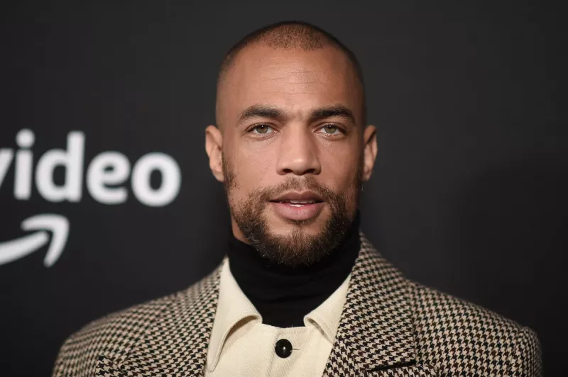 Kendrick Sampson