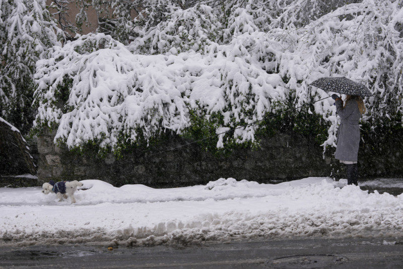 Στα «λευκά» ντύθηκε η Σερβία - Ρεκόρ χιονοπτώσεων για τον μήνα Απρίλιο