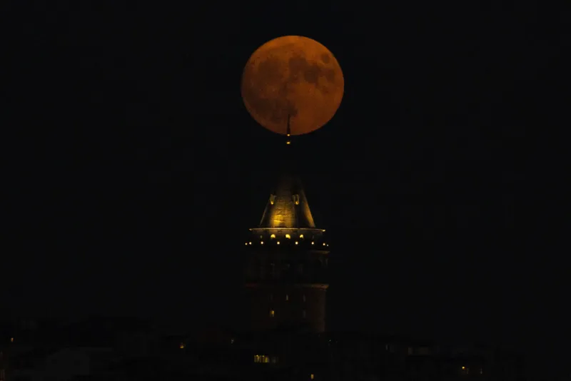 φεγγαρι