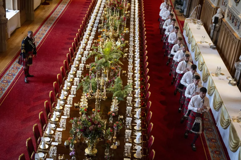 Τραμπ-Κάρολος