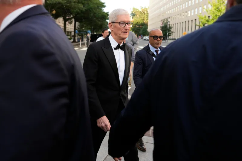 Tim Cook