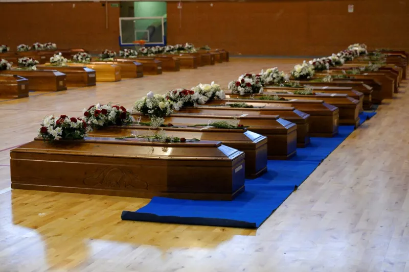 ιταλια φερετρα