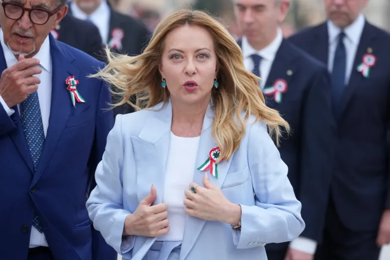 Μελόνι