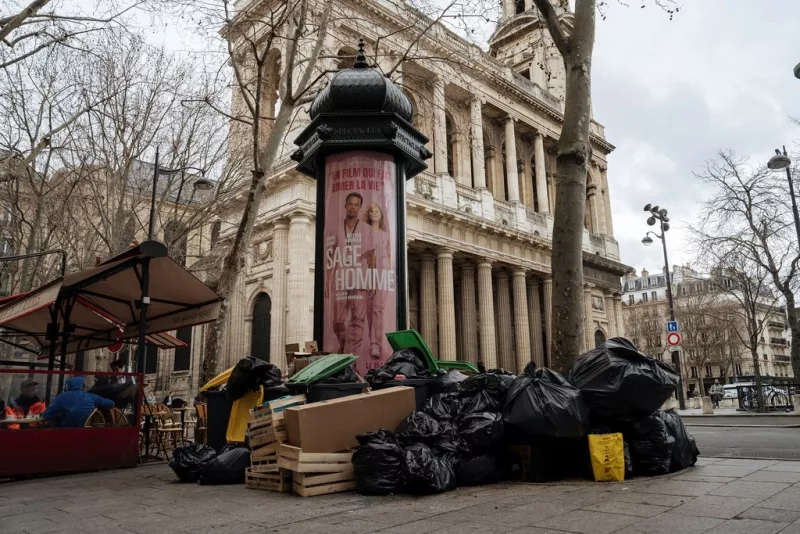 παρισι σκουπίδια  