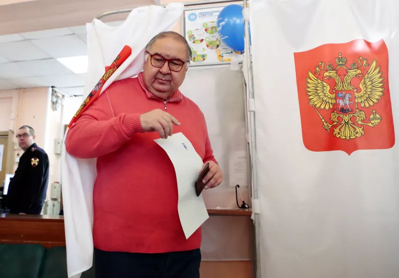Ουσμάνοφ