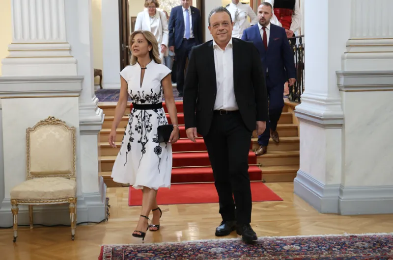 Αποκατάσταση της Δημοκρατίας