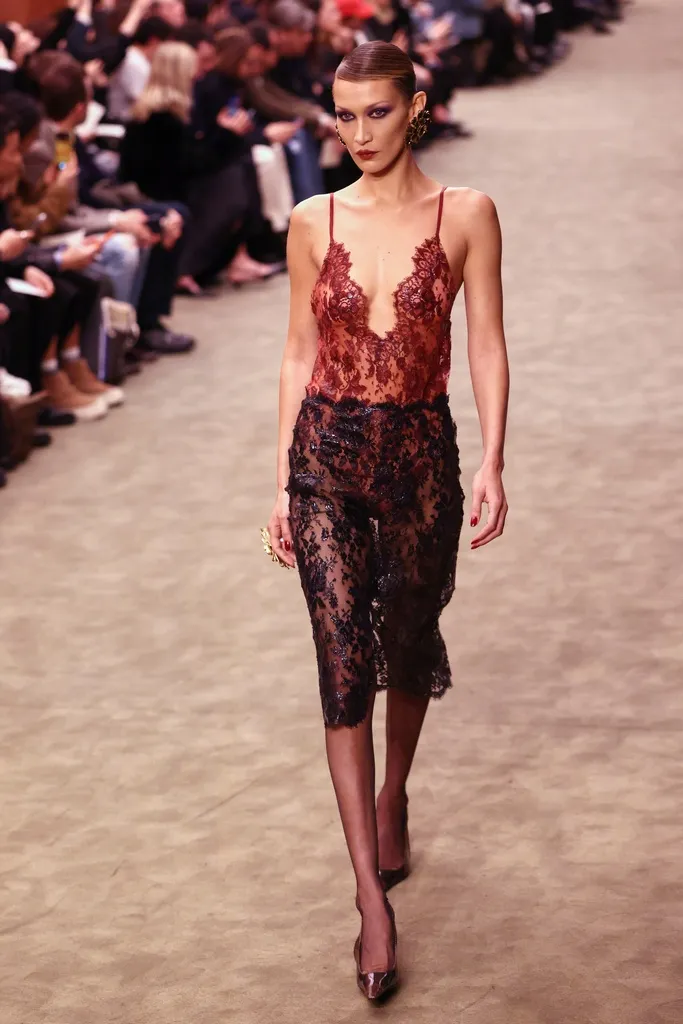 Μπέλα Χαντίντ