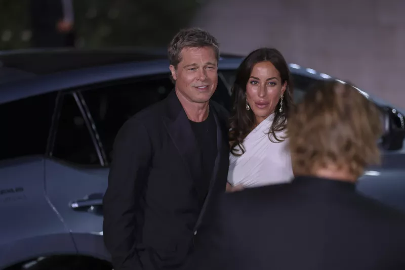 Brad Pitt-Ines De Ramon 
