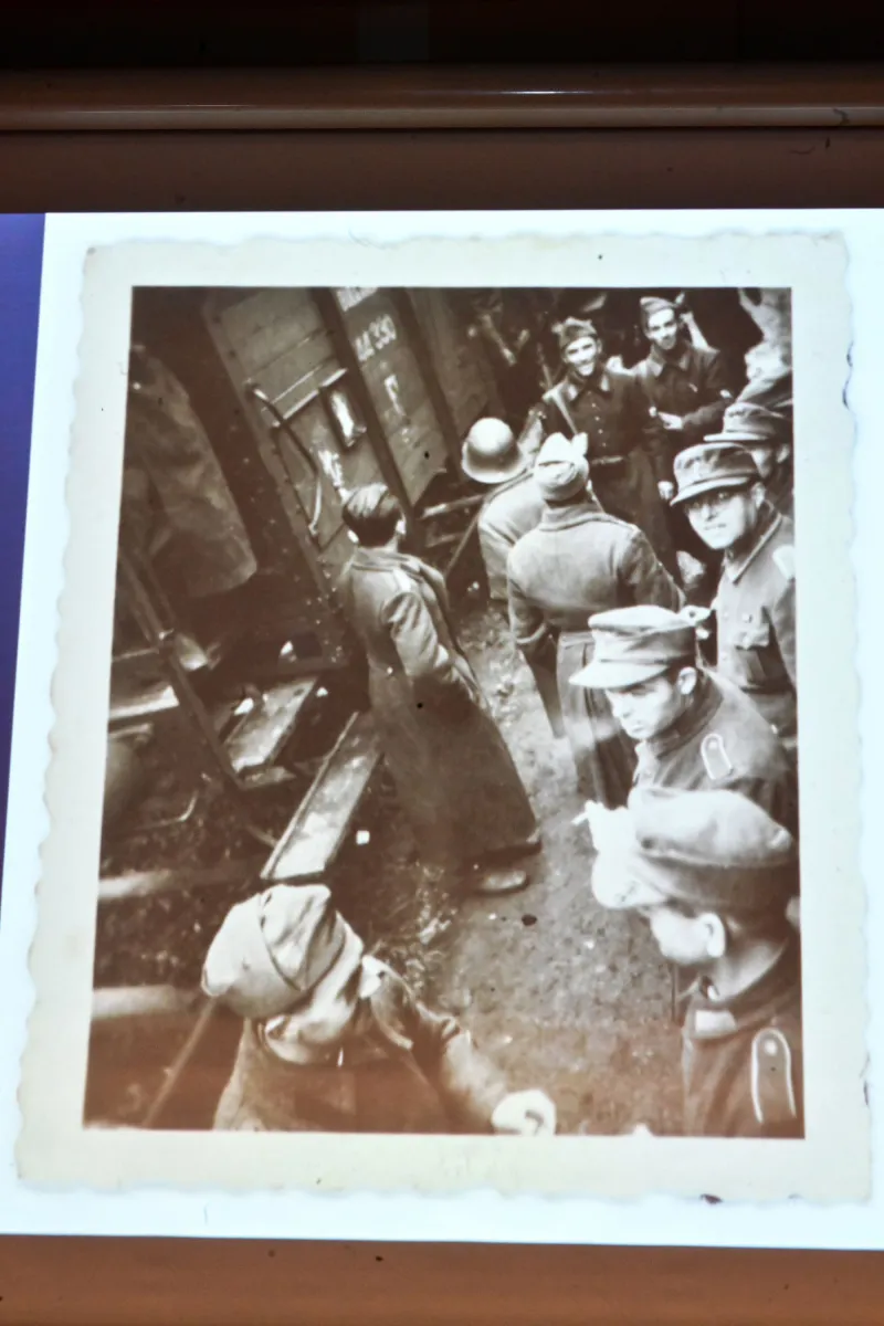 Καισαριανη