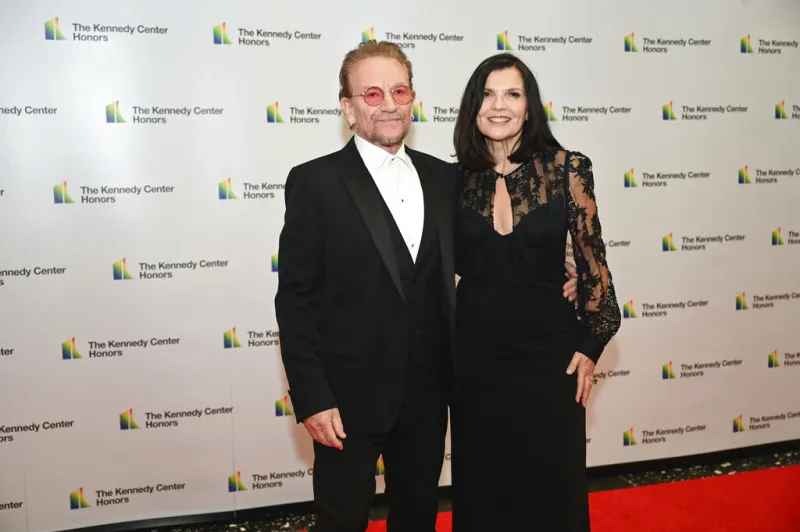 Μπόνο και Άλι Χιούσον