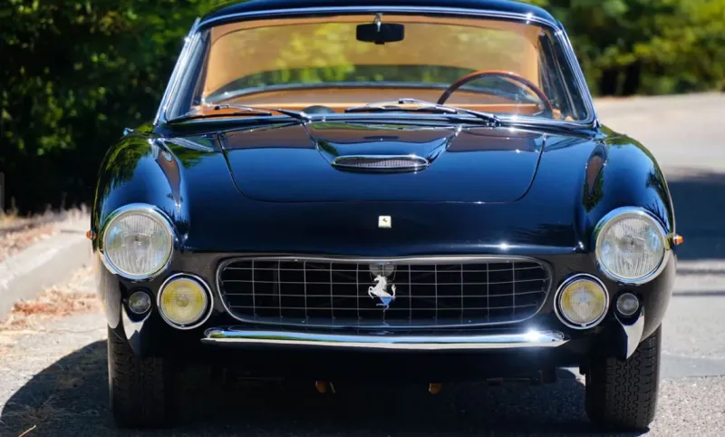Ferrari 250 GT Lusso