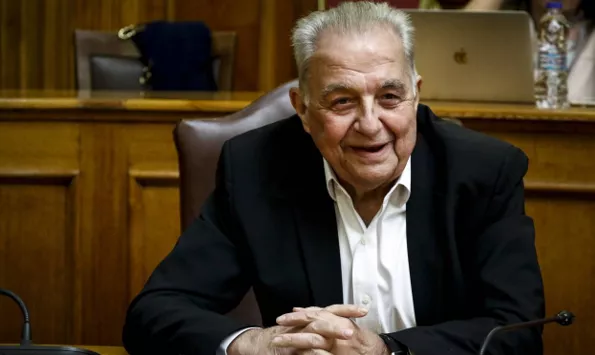 Αλέκος Φλαμπουράρης