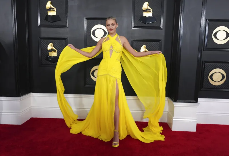 Η Kelsea Ballerini 