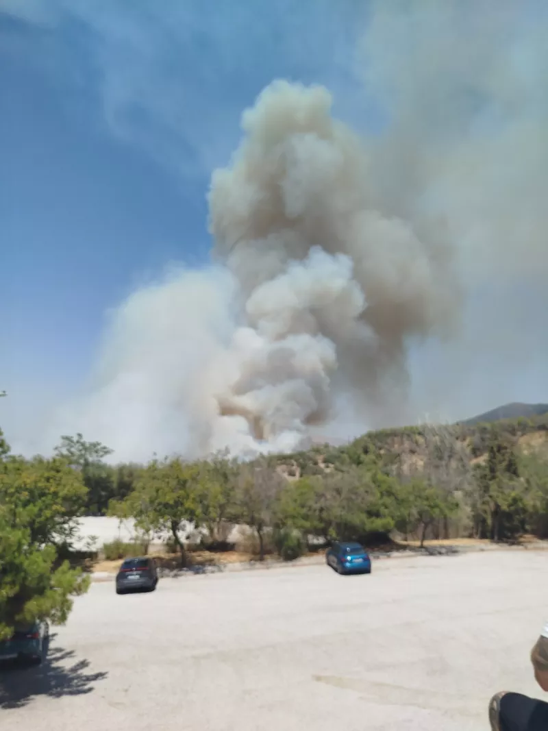 Έσβησε η πυρκαγιά στον Υμηττό πλησίον της Πολυτεχνειούπολης