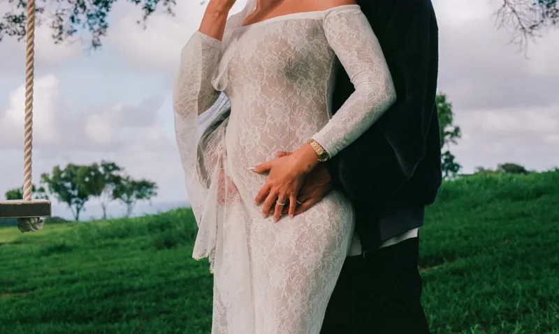 Η Hailey Bieber