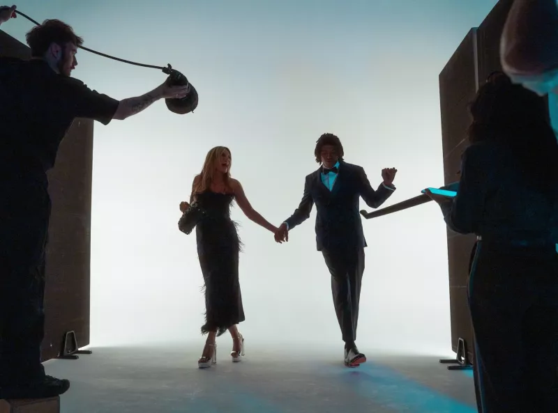 Η Χάιντι Κλουμ με τον γιο της