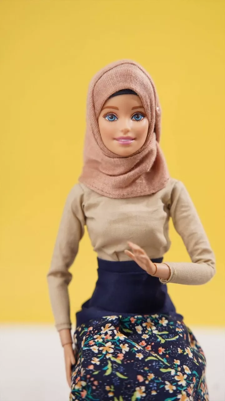 Η Hijarbie 