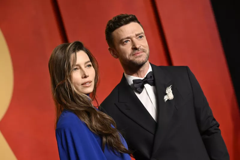 O Τζάστιν Τίμπερλεϊκ με τη σύζυγό του, Jessica Biel