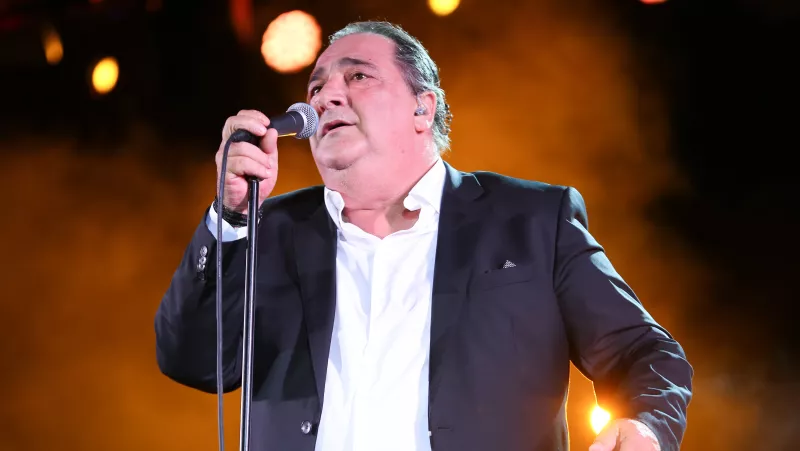 Βασίλης Καρράς