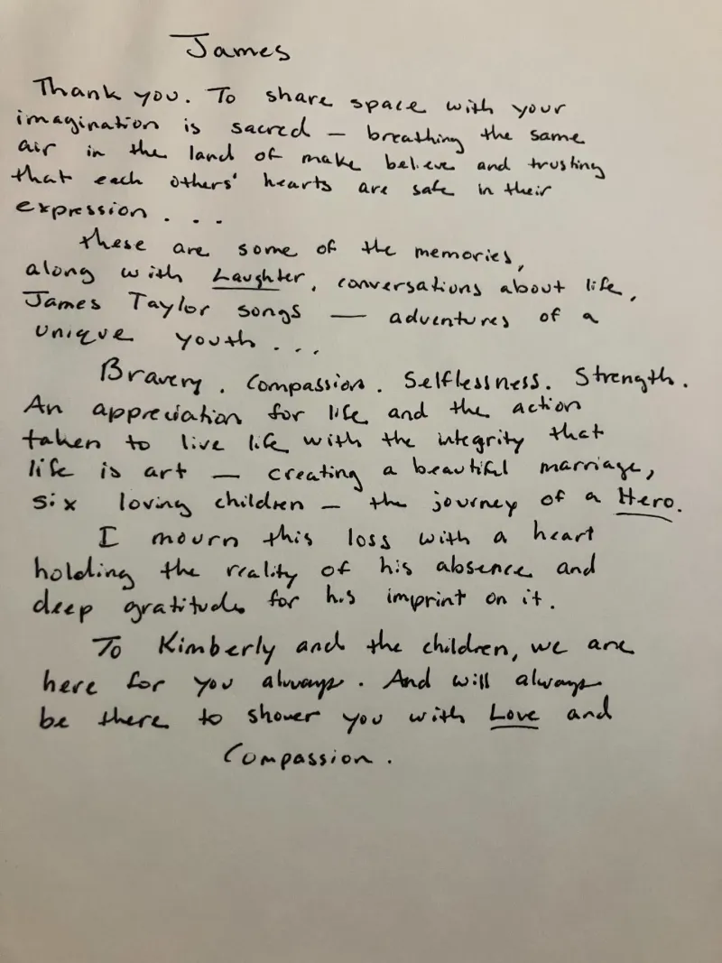 Κέιτι Χολμς-Τζέιμς Βαν Ντερ Μπικ