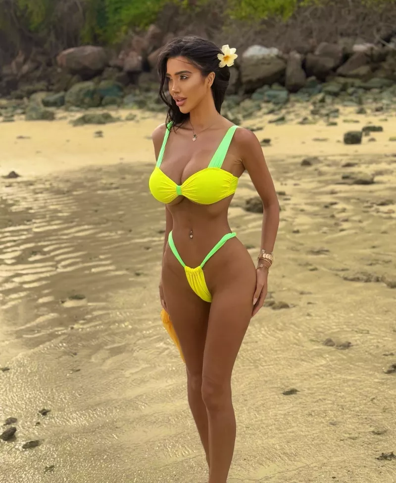Chloe Khan