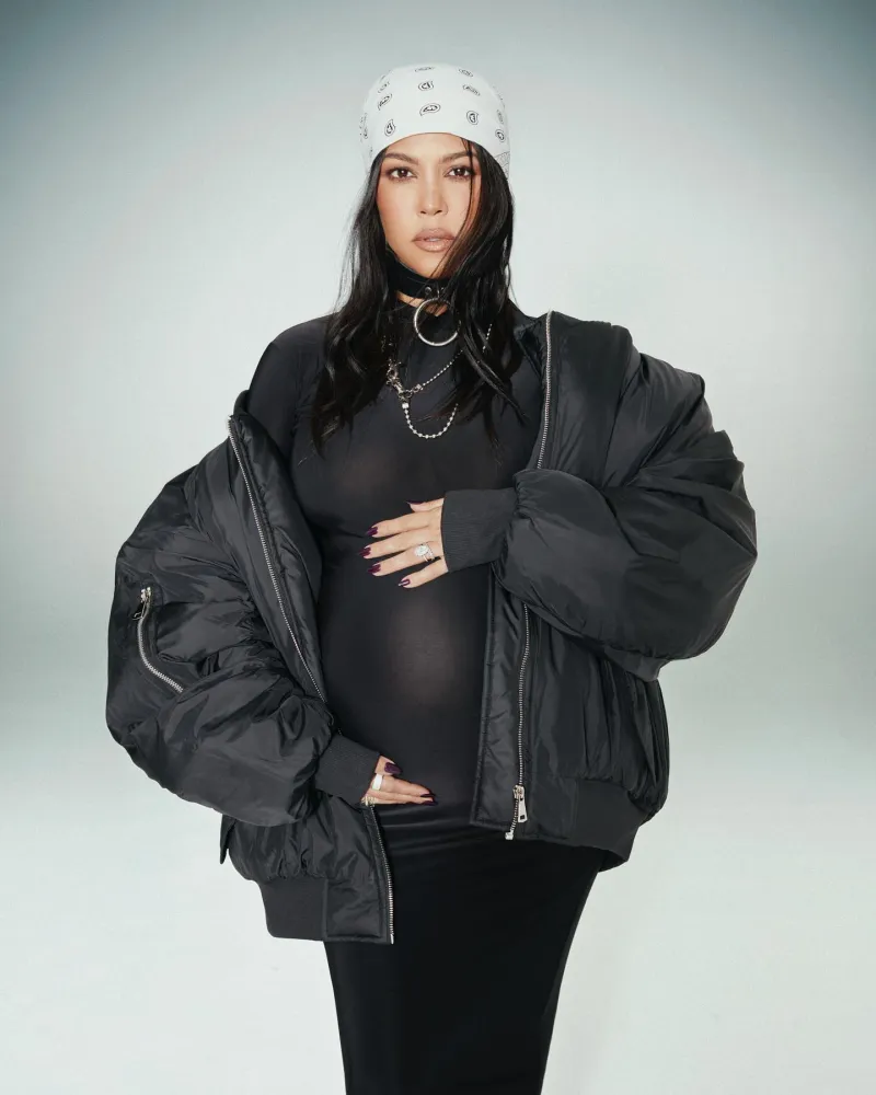 Η Kourtney Kardashian