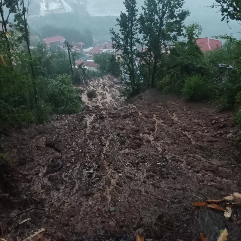 limni plastira