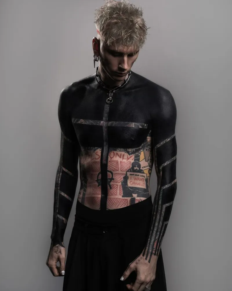 Ο Machine Gun Kelly