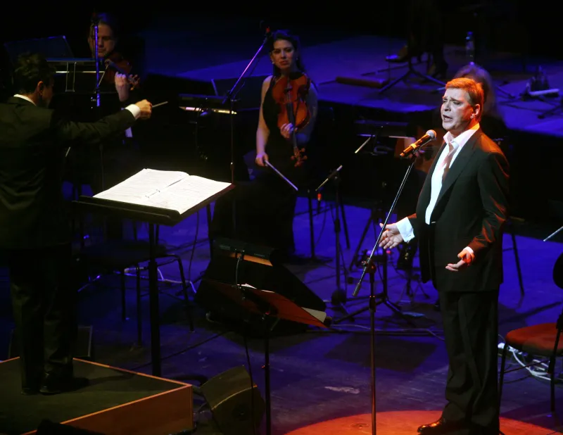 Γιώργος Μαρίνος