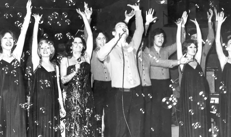 Γιώργος Μαρίνος